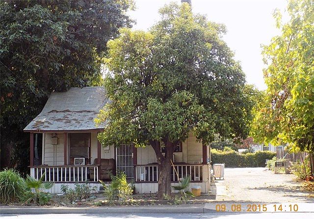 2nd image of 820 Walnut St