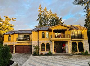 7838 NE 8th St, Medina, WA 98039