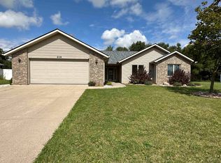 258 Broadmore Cir, Angola, IN 46703