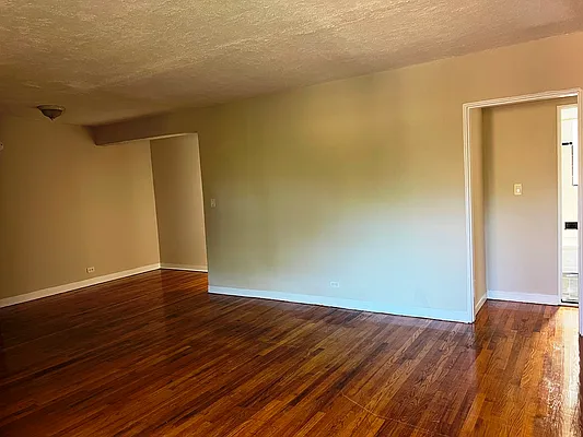 Rented by Prime Realty | media 13