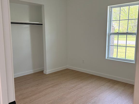 3rd image of 13818 Tanning Rd