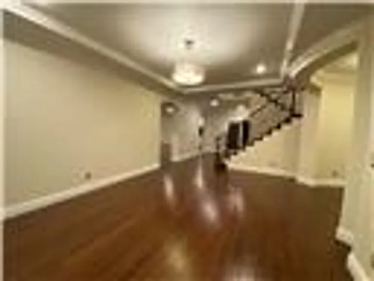 9337 Outer Banks Ave — Photo 27