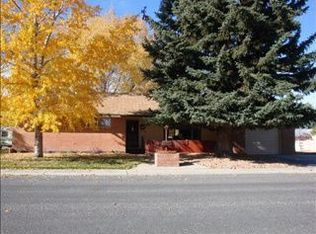 1907 Heart Mountain St, Cody, WY 82414