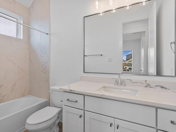 5th image of 10934 Middle Ridge Dr