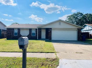 8208 N 120th East Ave, Owasso, OK 74055