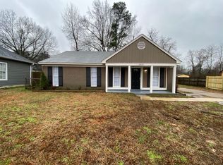 3835 Lucky Trail Dr, Memphis, TN 38128