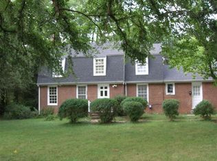 2401 Fontaine Ave, Charlottesville, VA 22903