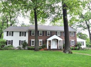 1 Surrey Rd, Summit, NJ 07901