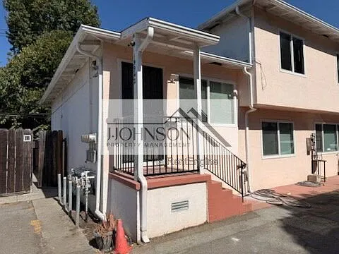 2 bed, 1.0 bath, $2,300 — Photo 1