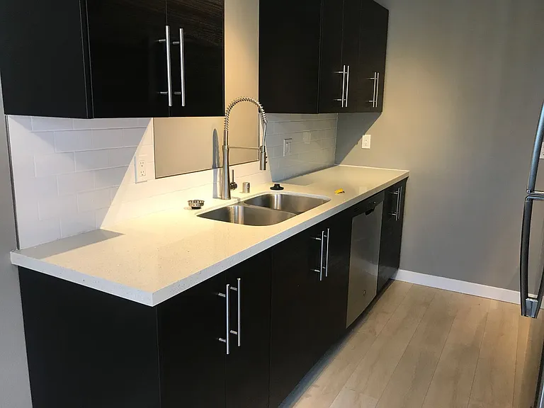 Hawley Apartments — Photo 6