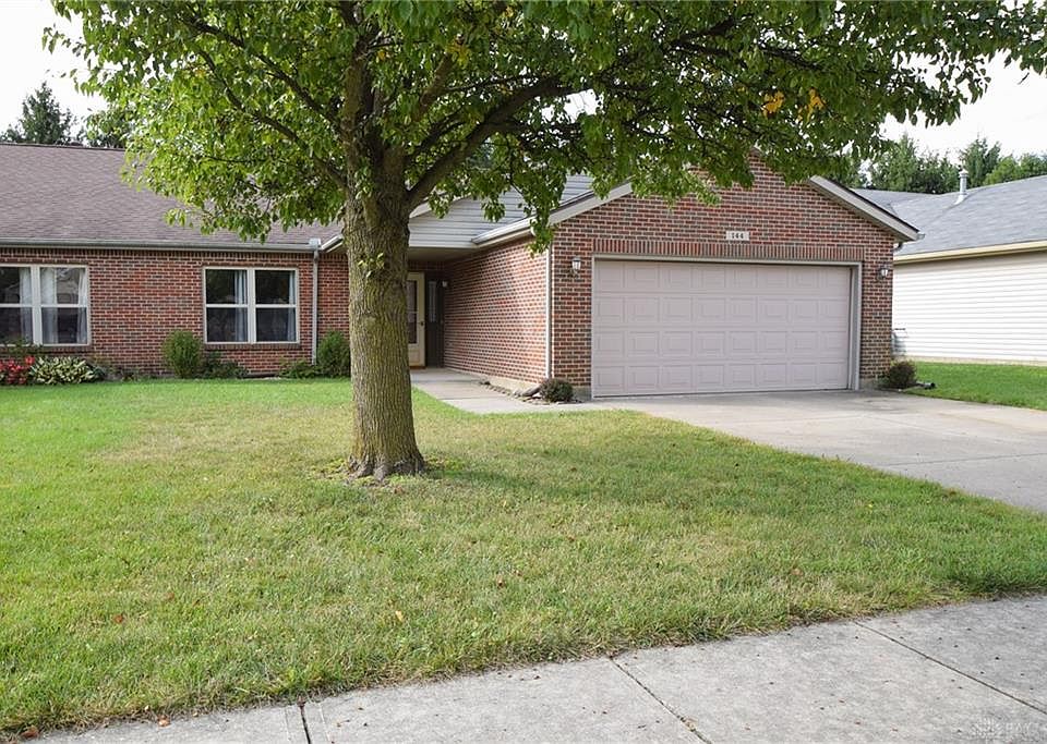 1st image of 144 Warner Dr