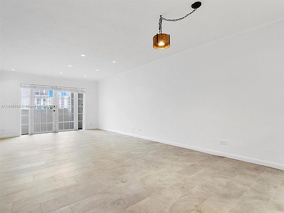 5th image of 300 Galen Dr APT 402