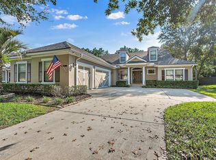 8073 Mount Ranier Dr, Jacksonville, FL 32256