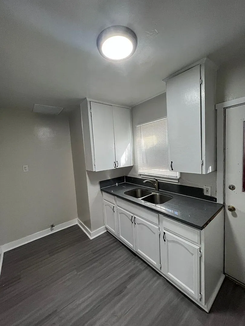 1 bed, 1.0 bath, 540 sqft, $1,750 — Photo 3