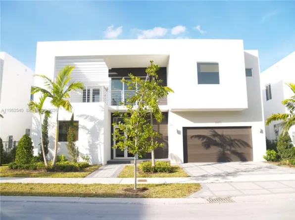 10053 NW 76th Ter, Doral, FL 33178