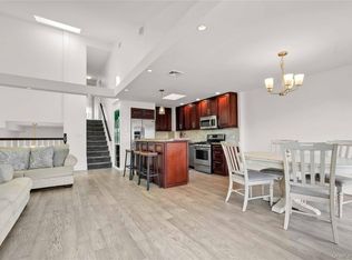 12009 Riviera Court #10B, College Point, NY 11356