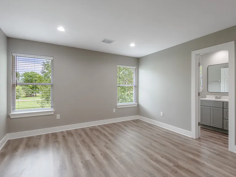 140 N Shady Oaks Dr — Photo 19