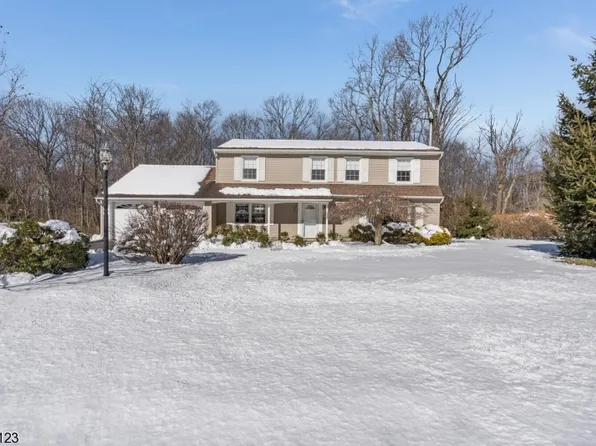 38 Ann Rd, Washington Twp., NJ 07853