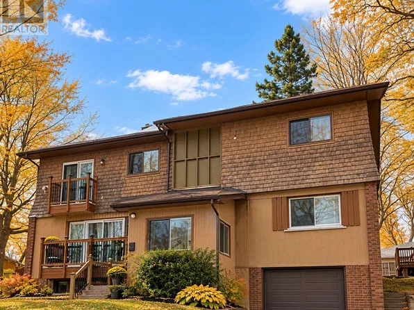 1 Hillside Dr #3, Orangeville, ON L9W 1P5