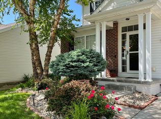 16142 V Cir, Omaha, NE 68135