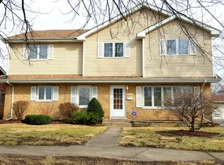 10931 Lombard Ave, Chicago Ridge, IL 60415