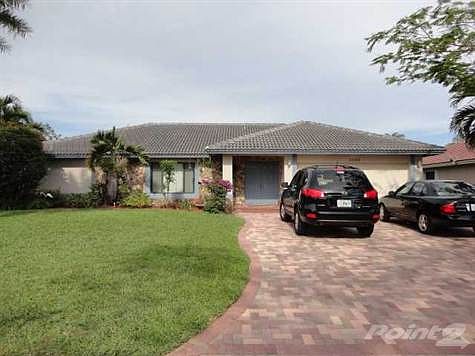 3rd image of 1695 NW 112th Ter
