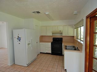 6119 Knollwest Dr, Houston, TX 77072