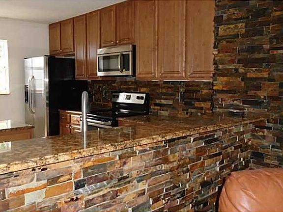5th image of 610 SW 1st Ln #46