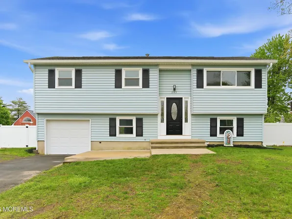 1043 Bell Street, Toms River, NJ 08753