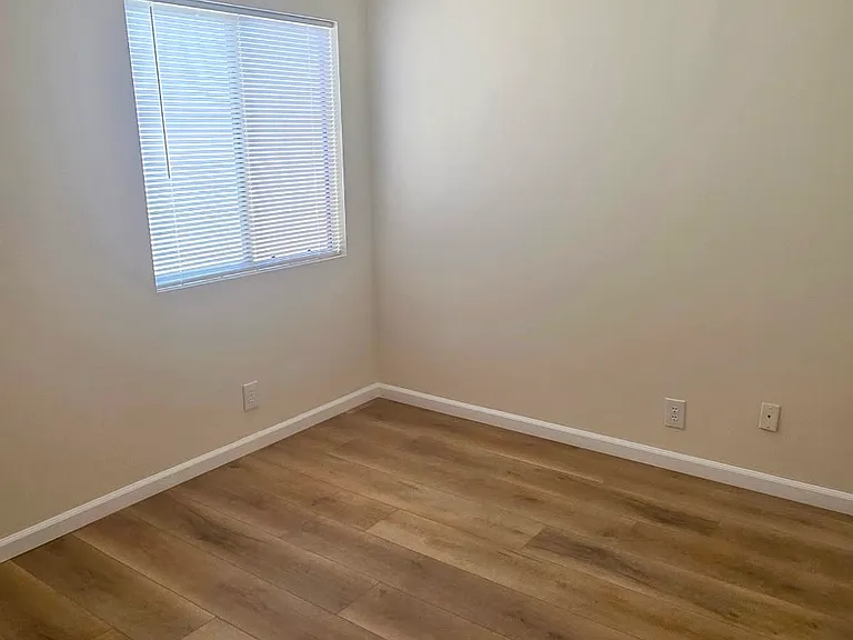 3434 Del Sol Blvd #C — Photo 9