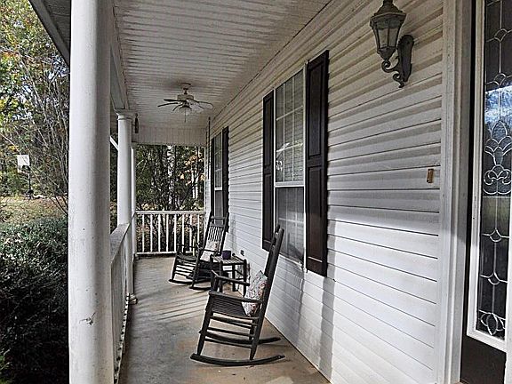 2nd image of 330 County Road 5091