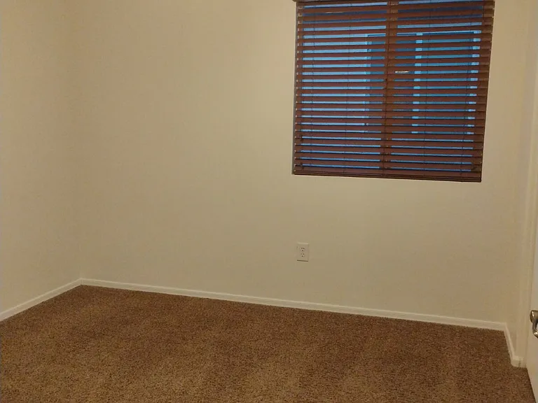5082 E Kittentails Dr — Photo 10