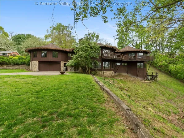 328 McKinley Ave, Charleston, WV 25314