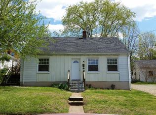 1104 6th St SE #B, Charlottesville, VA