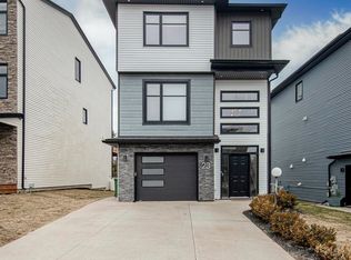 23 Amalfi Way, Halifax, NS B3T 0K3