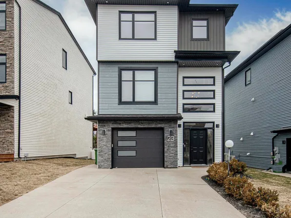 23 Amalfi Way, Halifax, NS B3T 0K3