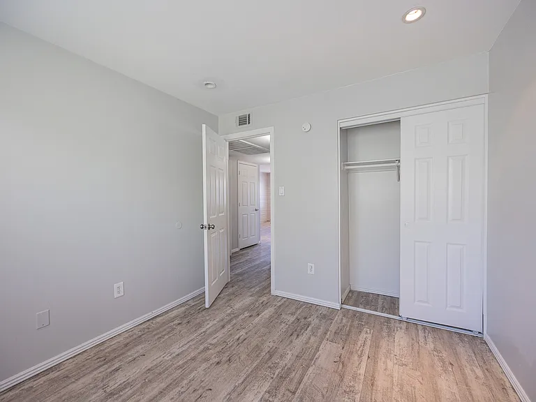1234 N 36th St #204 — Photo 14