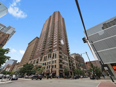 41 E 8th St APT 1201, Chicago, IL, 60605