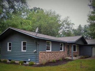 1439 Ivanhoe Rd, Ludington, MI 49431