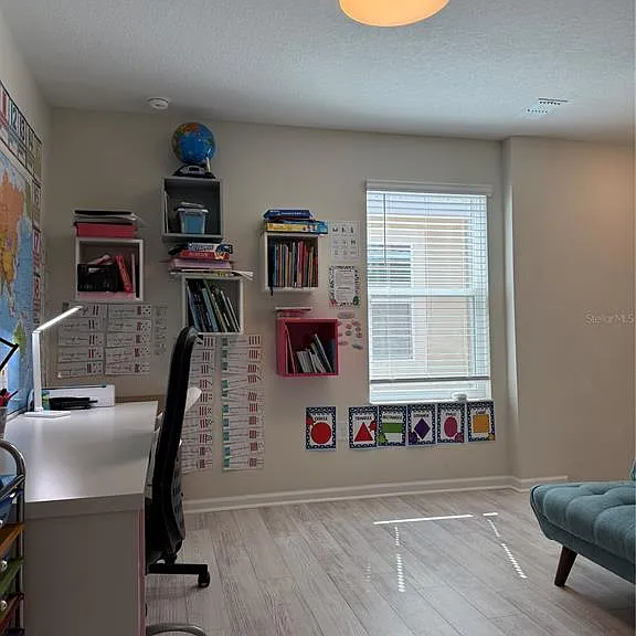 8999 Fluffy Lie Ct — Photo 12