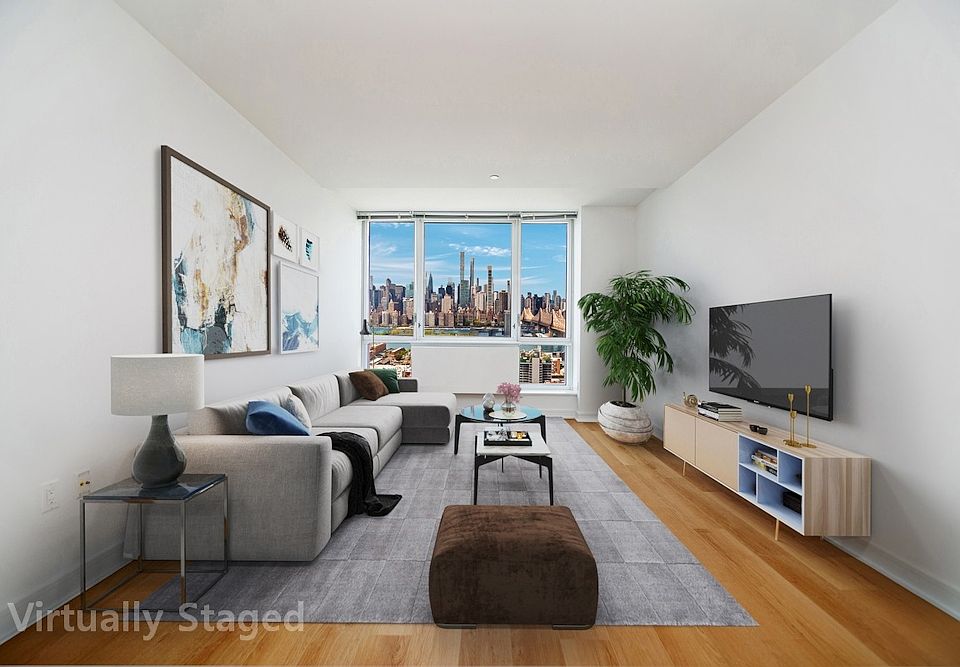 1st image of 4310 Crescent St APT 4108