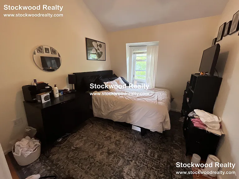 11 Gates St #2 — Photo 28