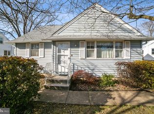220 Patton Ave, Brookhaven, PA 19015