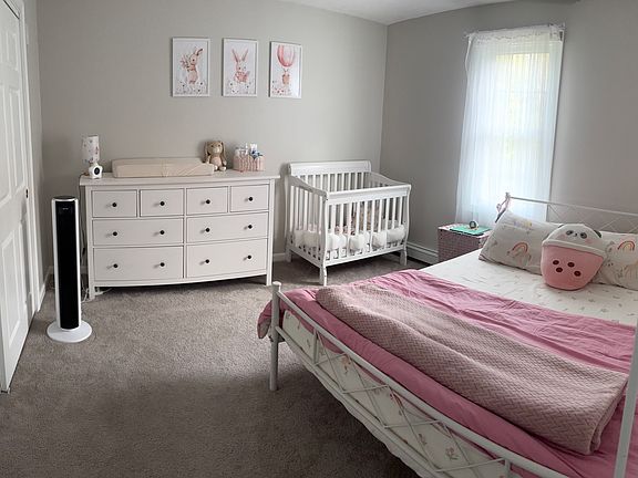 5th image of 25 Lena Ln
