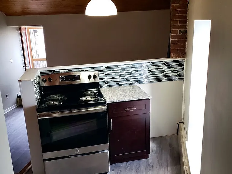 5855 Darlington Rd — Photo 47