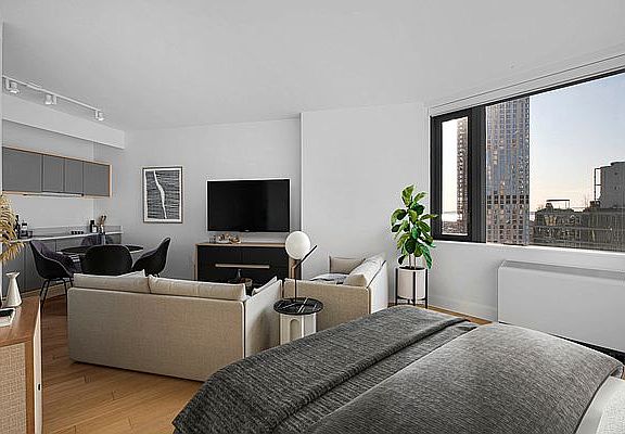 3rd image of 10 City Pt APT 33S