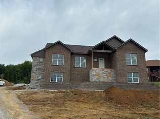 1005 Charlet Ridge Dr, Floyds Knobs, IN 47119