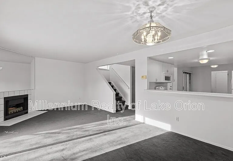 5611 Drake Hollow Dr W — Photo 15