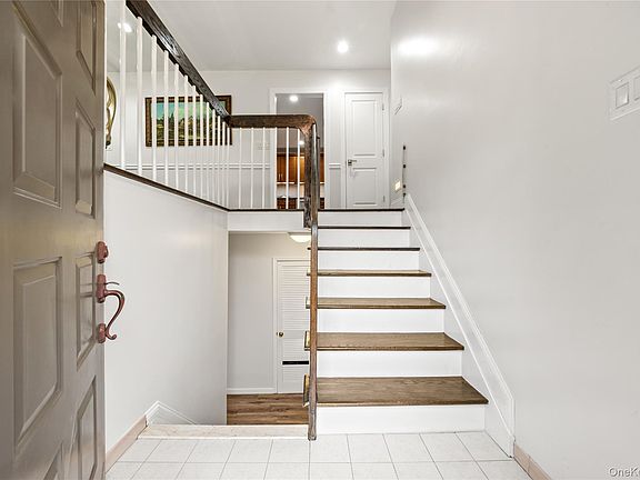 2nd image of 1 Darby Road