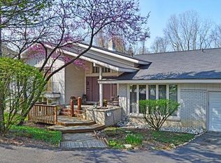 4620 Rolling Ridge Rd, West Bloomfield, MI 48323